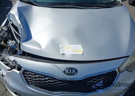 2016 Kia Forte Lx z USA, uszkodzony, nr VIN KNAFK4A64G5593600